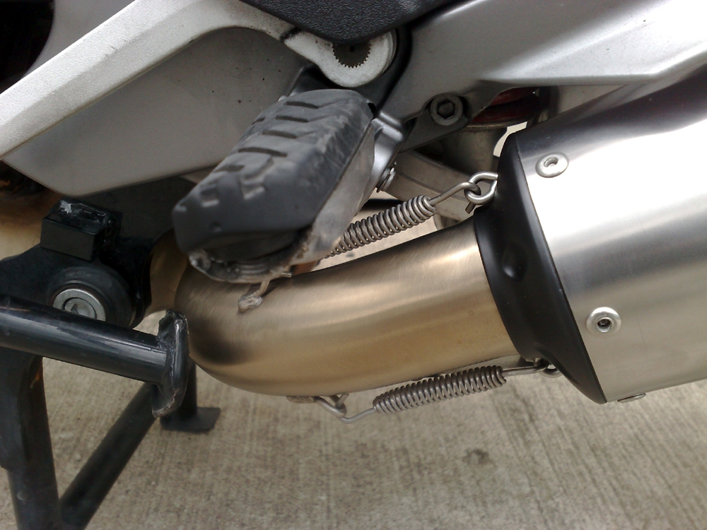 Escape compatível com Moto Guzzi Breva 1100 4V 2005-2010, Furore Nero, Escape legal, homologado, silenciador com db killer removível e tubo de ligação específico 