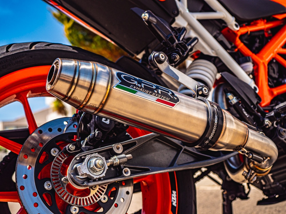 Escape compatível com Ktm Duke 125 2017-2020, Deeptone Inox, Sistema racing Silencioso com tubo de ligação 