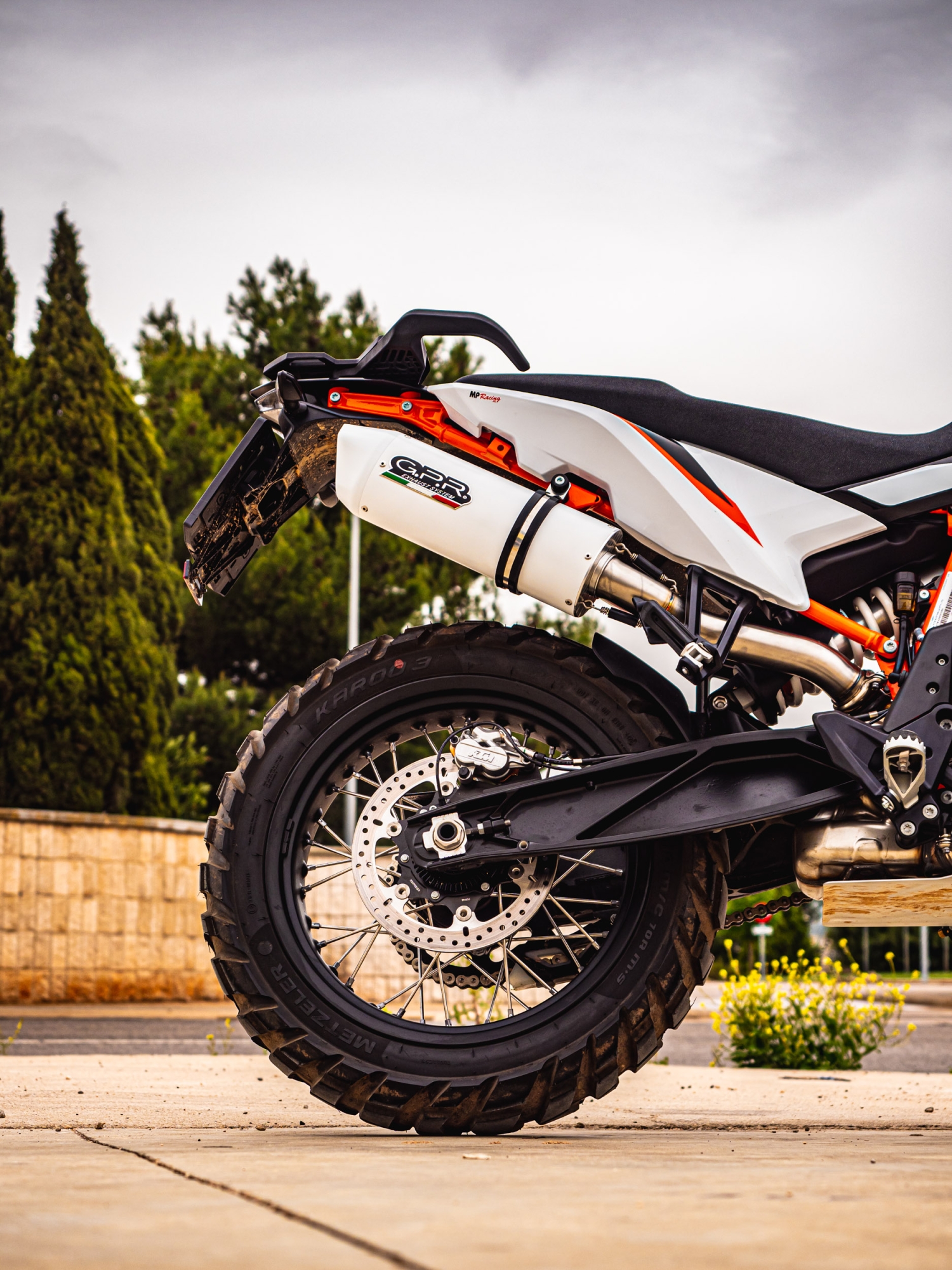 Escape compatível com Ktm Duke 890 2021-2024, Albus Evo4, Escape legal, homologado, silenciador com db killer removível e tubo de ligação específico 