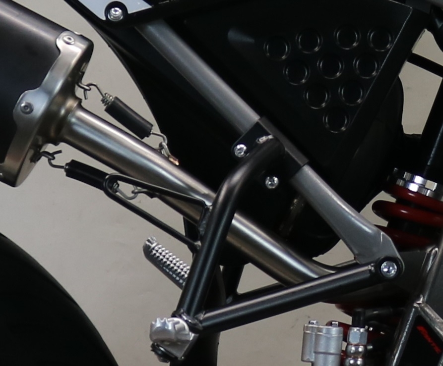 Escape compatível com Fantic Motor XMF 125 2021-2023, Albus Evo4, Escape legal, homologado, silenciador com db killer removível e tubo de ligação específico 