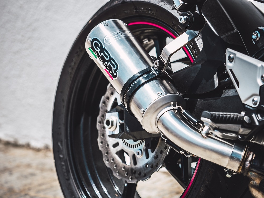 Escape compatível com Kawasaki Z 900 2017-2019, M3 Inox , Escape legal, homologado, silenciador com db killer removível e tubo de ligação específico 