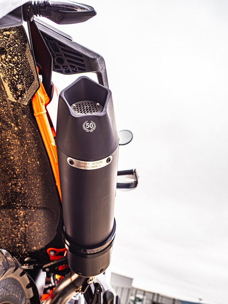 GPR escape compatível com  Ktm Adventure 890 2020-2024, New Grand Prix Evo Black Titanium, Escape legal, homologado, silenciador com db killer removível e tubo de ligação específico 