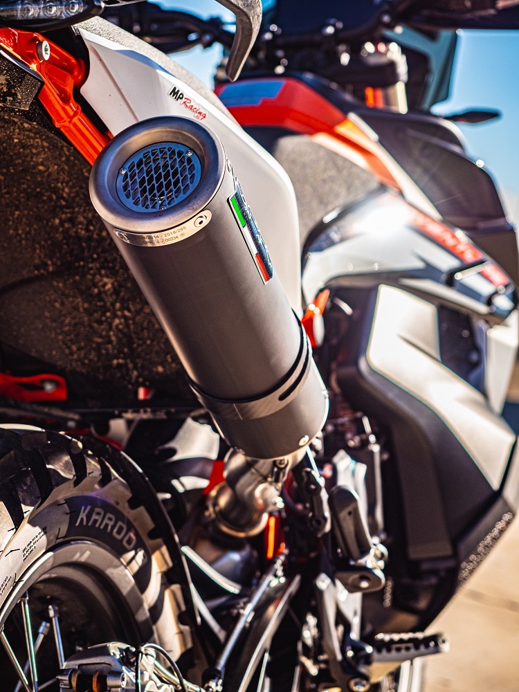 Escape compatível com Husqvarna Norden 901 2022-2024, M3 Black Titanium, Escape legal, homologado, silenciador com db killer removível e tubo de ligação específico 
