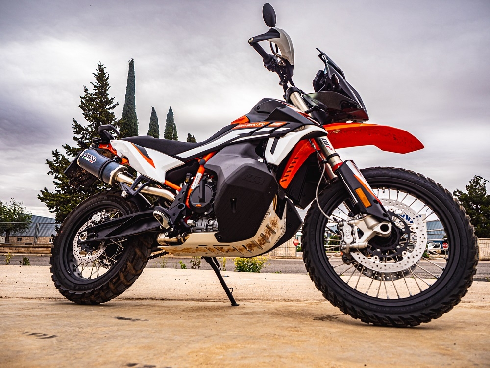 Escape compatível com Ktm Adventure 890 2021-2024, Dual Poppy, Escape legal, homologado, silenciador com db killer removível e tubo de ligação específico 