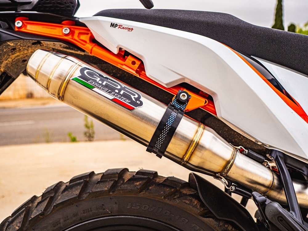 Escape compatível com Husqvarna Norden 901 2022-2024, Deeptone Inox, Escape legal, homologado, silenciador com db killer removível e tubo de ligação específico 
