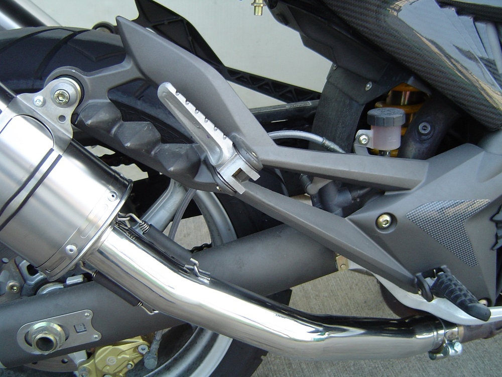 Escape compatível com Cagiva X-Raptor 1000 2002-2002, Furore Nero, Par de silenciosos de escape homologadas, com db killer removível e tubos de ligação específicos 