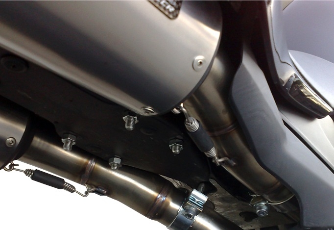 Escape compatível com Yamaha Yzf 1000 R1 2007-2008, M3 Inox , Par de silenciosos de escape homologadas, com db killer removível e tubos de ligação específicos 
