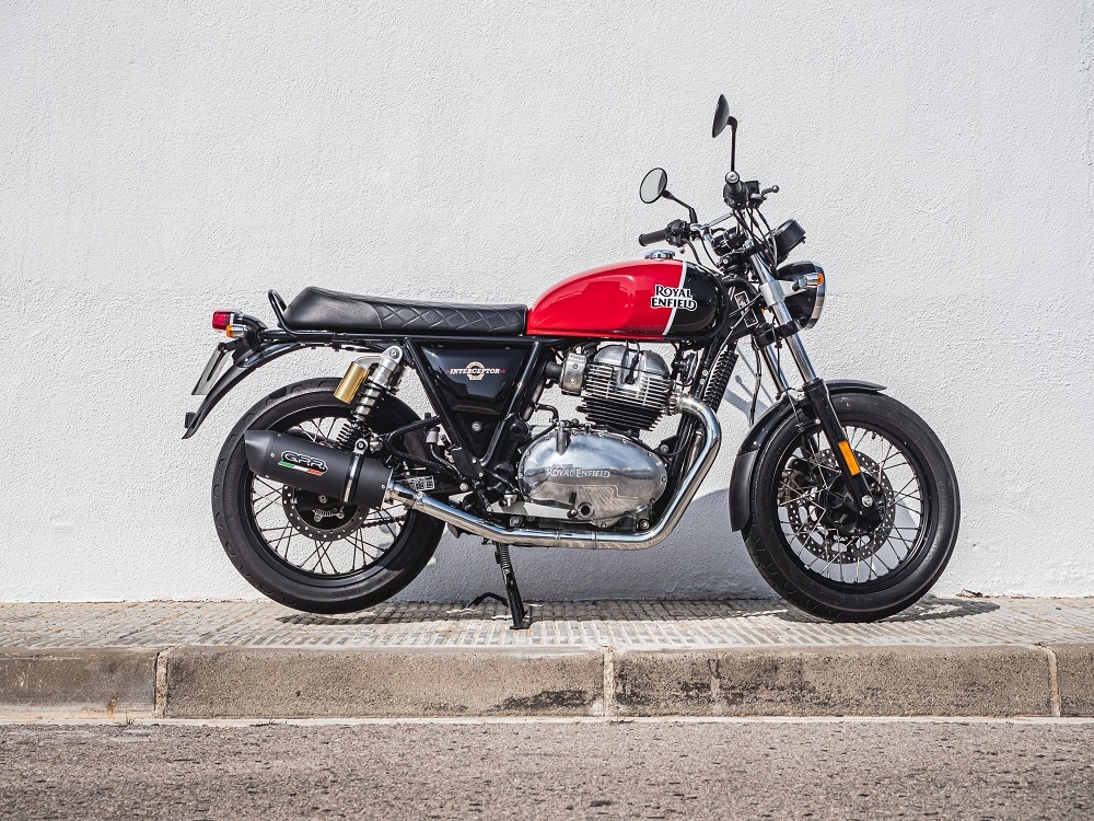 Escape compatível com Royal Enfield Interceptor 650 2021-2025, Furore Evo4 Nero, Par de terminais de exaustão aprovados, com db killer removível, catalisadores e tubo de conexão específico 