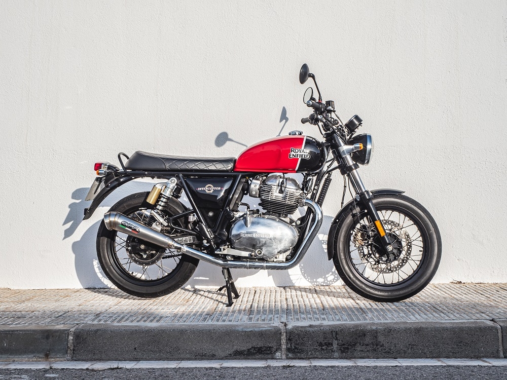 Escape compatível com Royal Enfield Interceptor 650 2021-2024, Powercone Evo, Par de terminais de exaustão aprovados, com db killer removível, catalisadores e tubo de conexão específico 