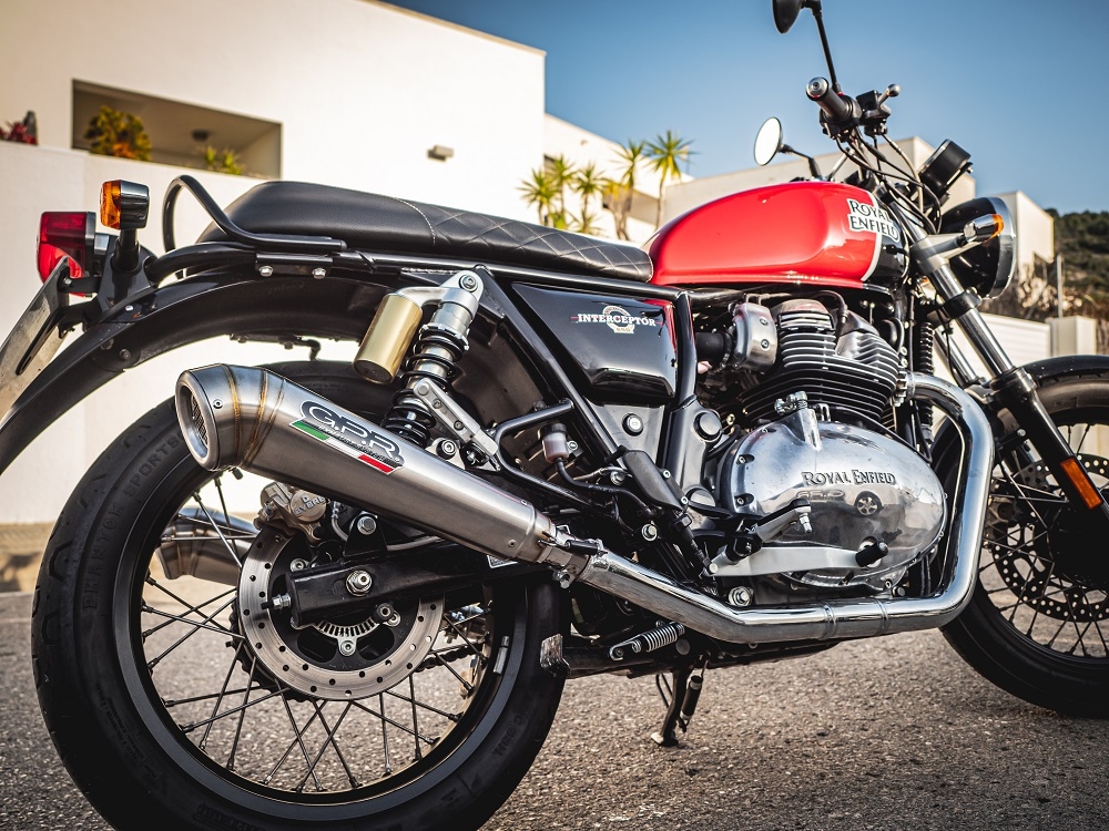 Escape compatível com Royal Enfield Interceptor 650 2021-2024, Powercone Evo, Par de terminais de exaustão aprovados, com db killer removível, catalisadores e tubo de conexão específico 