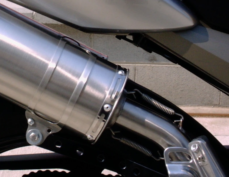Escape compatível com Yamaha Tdm 900 2002-2014, Furore Nero, Par de silenciosos de escape homologadas, com db killer removível e tubos de ligação específicos 
