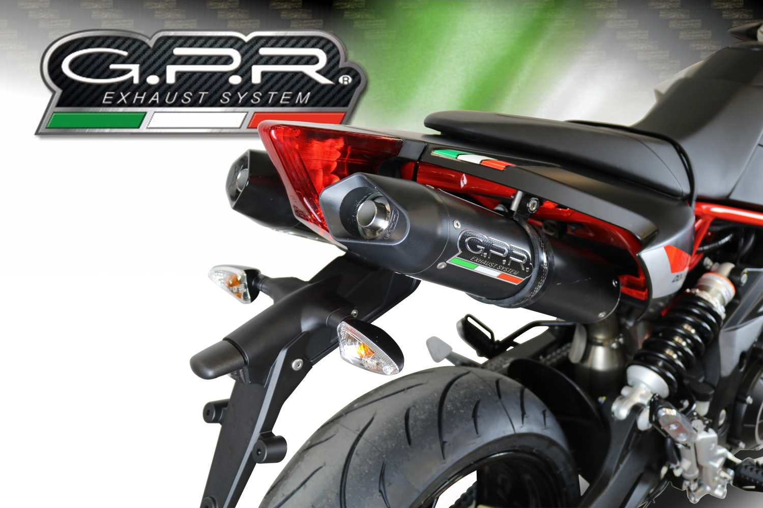 Escape compatível com Aprilia Shiver 900 2017-2020, Furore Evo4 Nero, Par de silenciosos de escape homologadas, com db killer removível e tubos de ligação específicos 