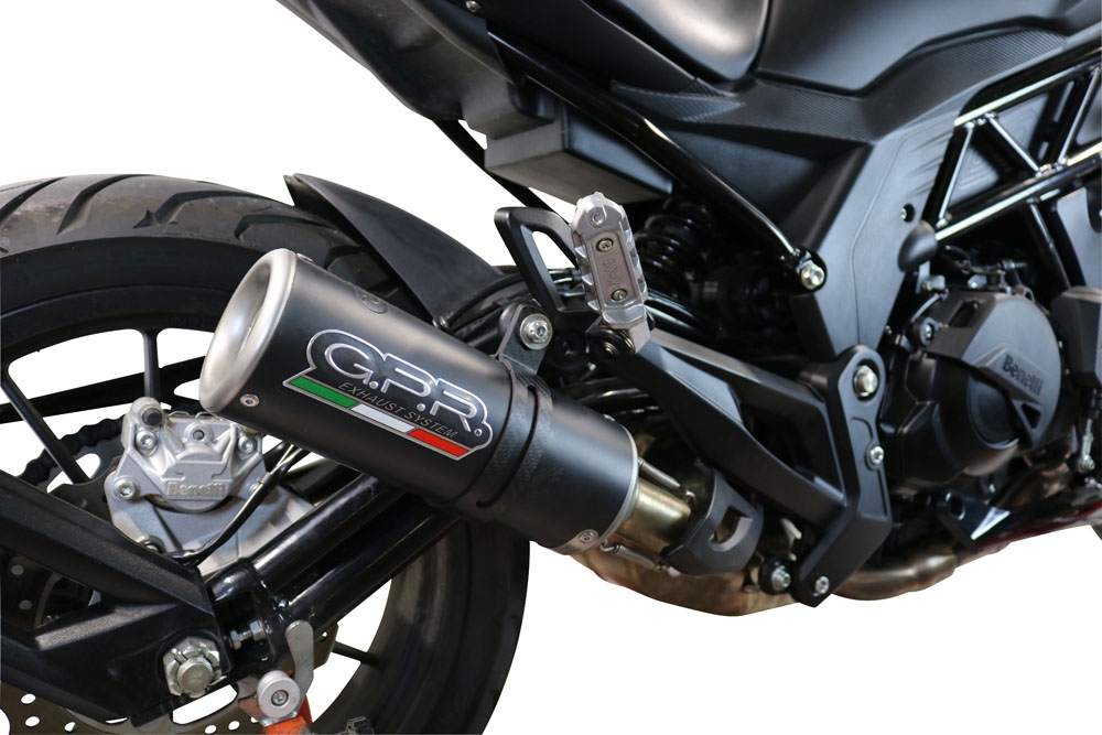 Escape compatível com Benelli 502 C 2021-2024, M3 Black Titanium, Escape legal, homologado, silenciador com db killer removível e tubo de ligação específico 