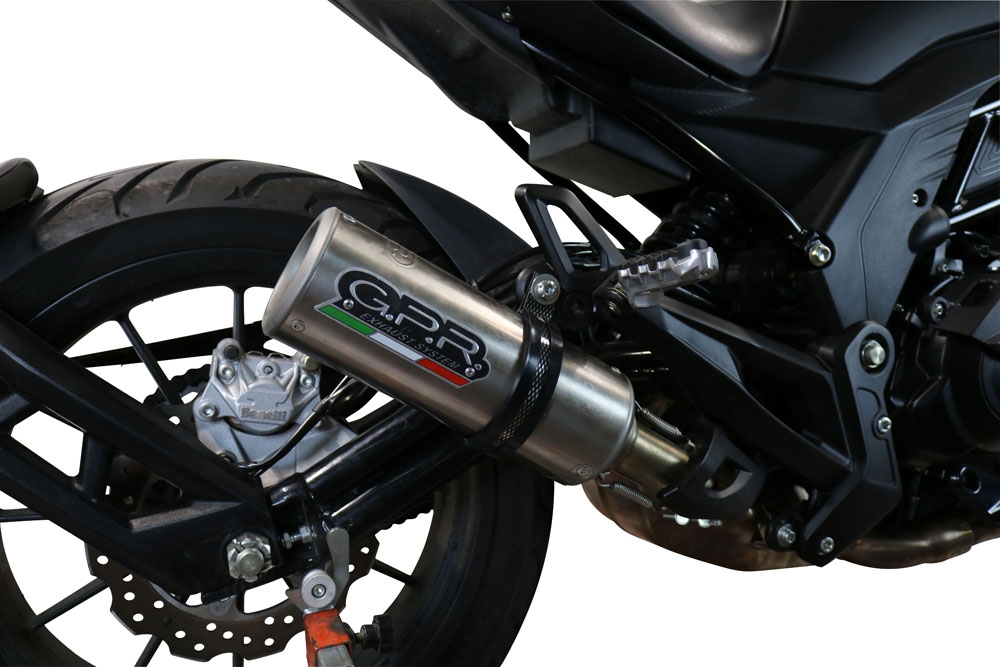 Escape compatível com Benelli 502 C 2019-2020, M3 Inox , Escape legal, homologado, silenciador com db killer removível e tubo de ligação específico 