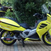 Escape compatível com Malaguti Spidermax 500 GT 2004-2011, Power Bomb, Escape legal, homologado, silenciador com db killer removível e tubo de ligação específico 
