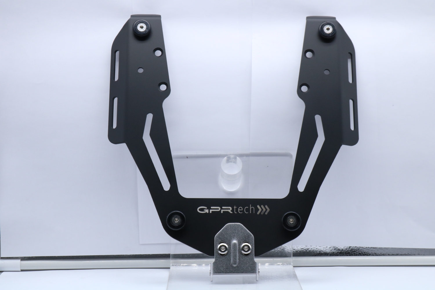 Placa de encaixe específica Top Case ALPITECH 55 LT GPR TECH compatível com Bmw F 650 Gs 2004/2013
