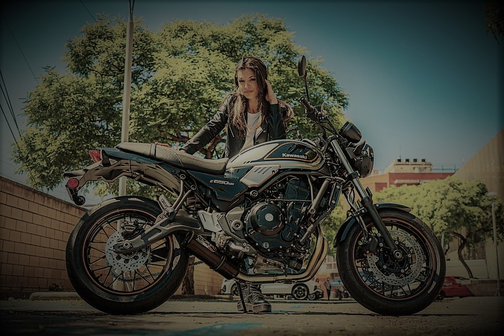 Escape compatível com Kawasaki Z 650 RS 2021-2023, M3 Black Titanium, Escape Racing, linha completa, fornecido com coletor específico, artigo sem homologação 