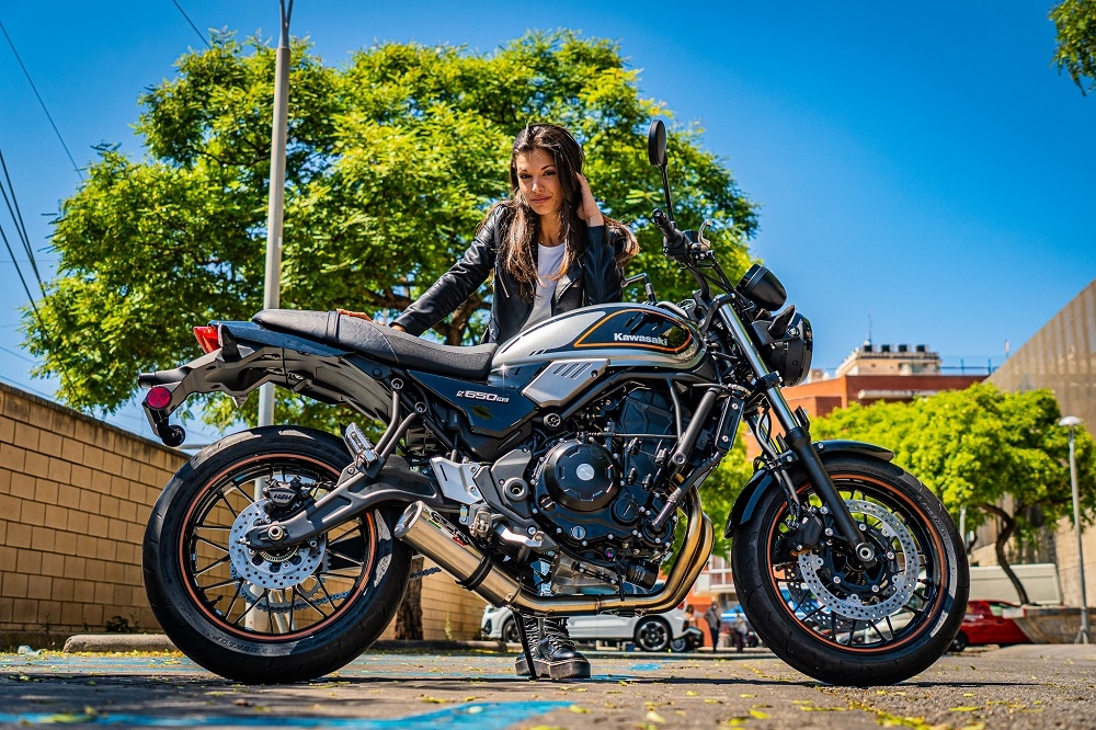 Escape compatível com Kawasaki Z 650 RS 2021-2023, M3 Inox , Silenciador homologado para ruído, com catalisador, linha completa 