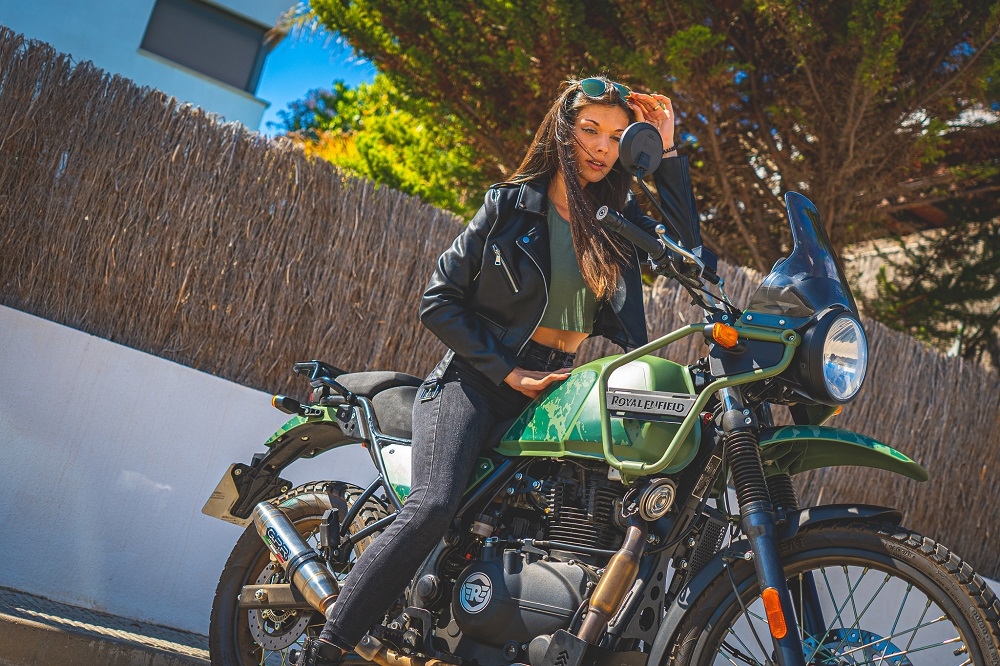 Escape compatível com Royal Enfield Himalayan 410 2021-2024, Deeptone Inox, Sistema racing Silencioso com tubo de ligação 