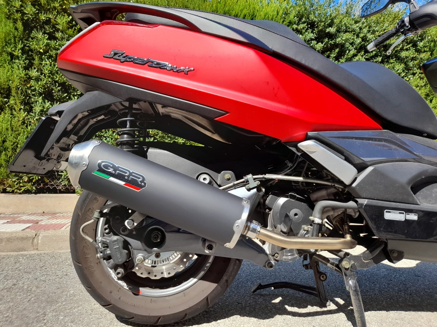 Escape compatível com Kymco Superdink 125 I.E. 2021-2023, Evo4 Road, Sistema homologado com catalisador linha completa, silencioso mais coletor 