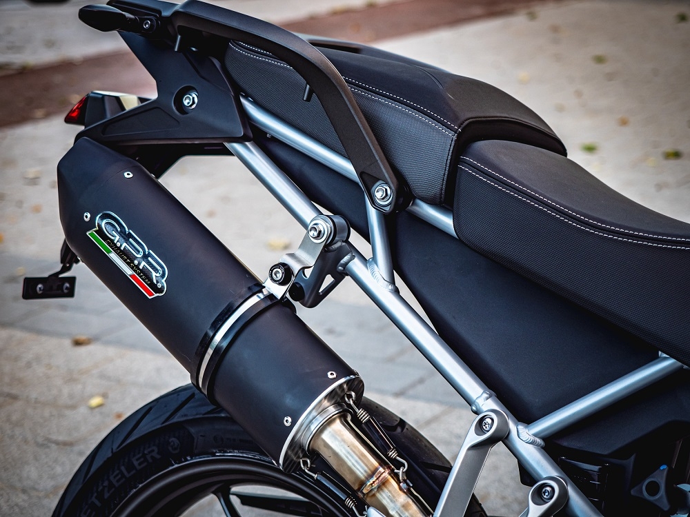 Escape compatível com Triumph Tiger 900 2020-2023, Furore Evo4 Nero, Escape legal, homologado, silenciador com db killer removível e tubo de ligação específico 