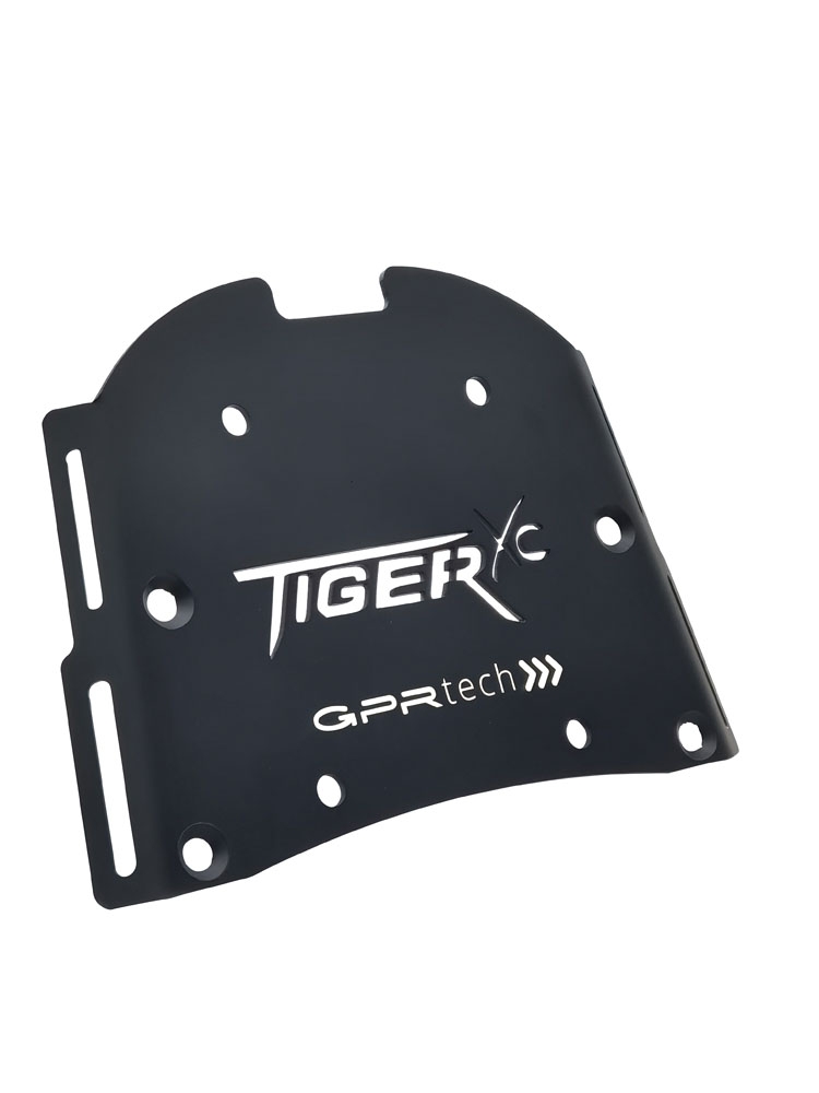 Placa de encaixe específica Top Case ALPITECH 55 LT GPR TECH compatível com Triumph Tiger 800 2011/2016 e3