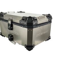 GPR TECH TOP CASE ALPI-TECH 55 LT. Top case em titânio, cor natural com placa universal incluída Capacidade Litros 55