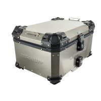 GPR TECH TOP CASE ALPI-TECH 55 LT. Top case em titânio, cor natural com placa universal incluída Capacidade Litros 55