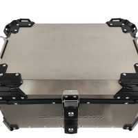 GPR TECH TOP CASE ALPI-TECH 55 LT. Top case em titânio, cor natural com placa universal incluída Capacidade Litros 55