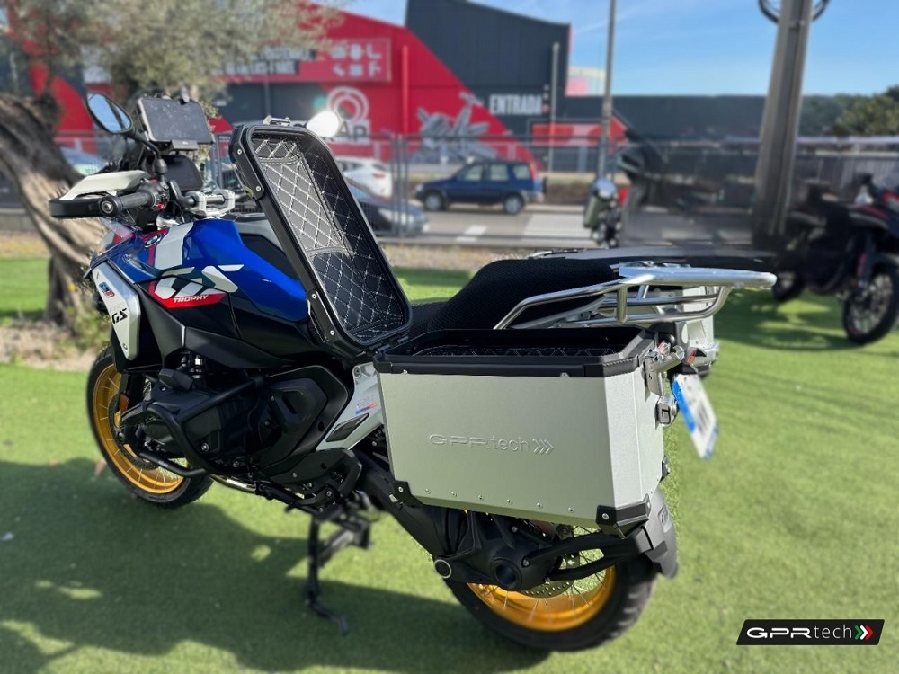 GPR TECH compatível com  Bmw R 1300 GS Adventure 2023/2025 Par de malas laterais em alumínio cor prata com porta-bagagem específico Capacidade 38 LT. + 38 LT.